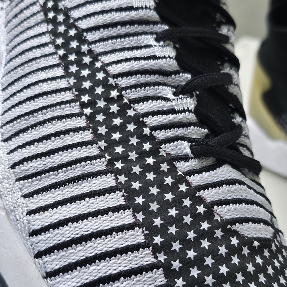 Size 12 - Nike Zoom Mercurial 11 XI Flyknit FC Turf/Indoor Soccer Shoes - Picture 3 of 7